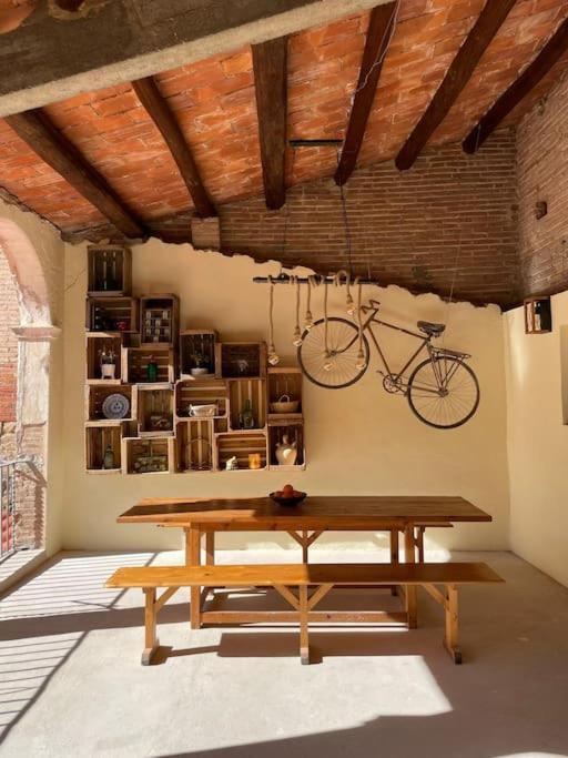 Habitacion Roca Foradada En Casa Cami De Les Aiguees Monistrol De Montserrat Exterior photo